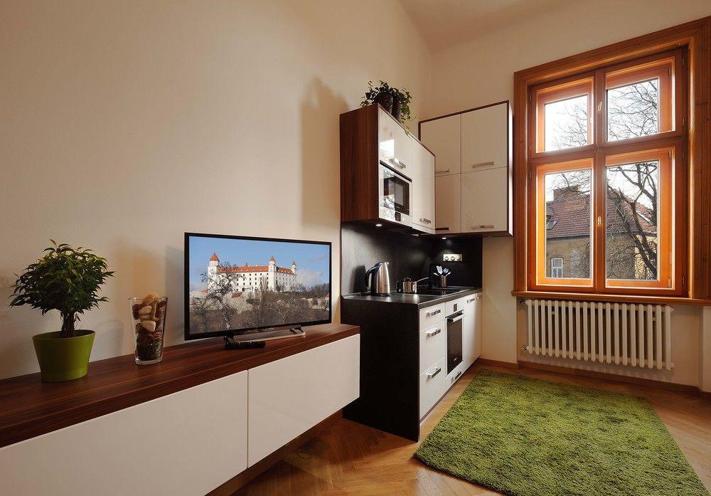 Twin City Rooftop By Ambiente Bratislava Exterior foto