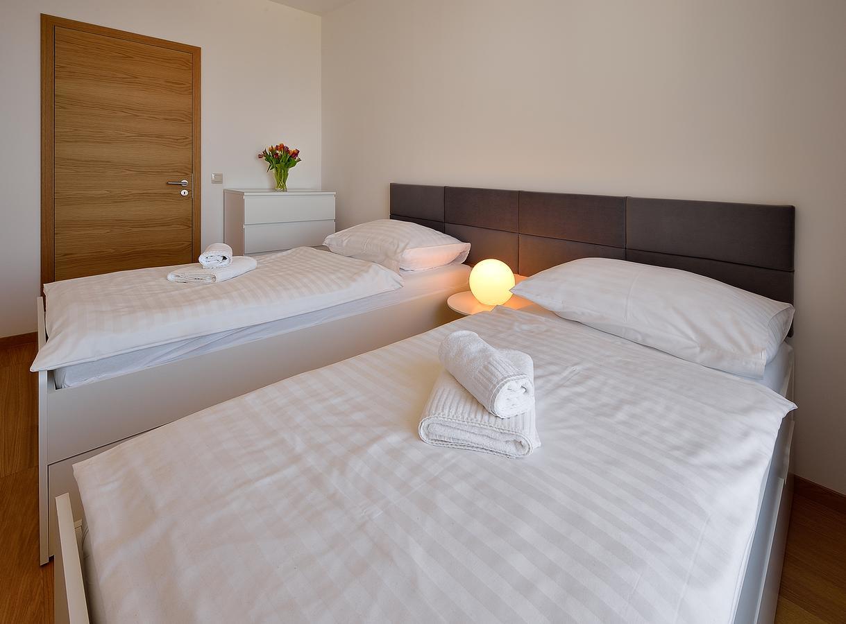 Twin City Rooftop By Ambiente Bratislava Exterior foto