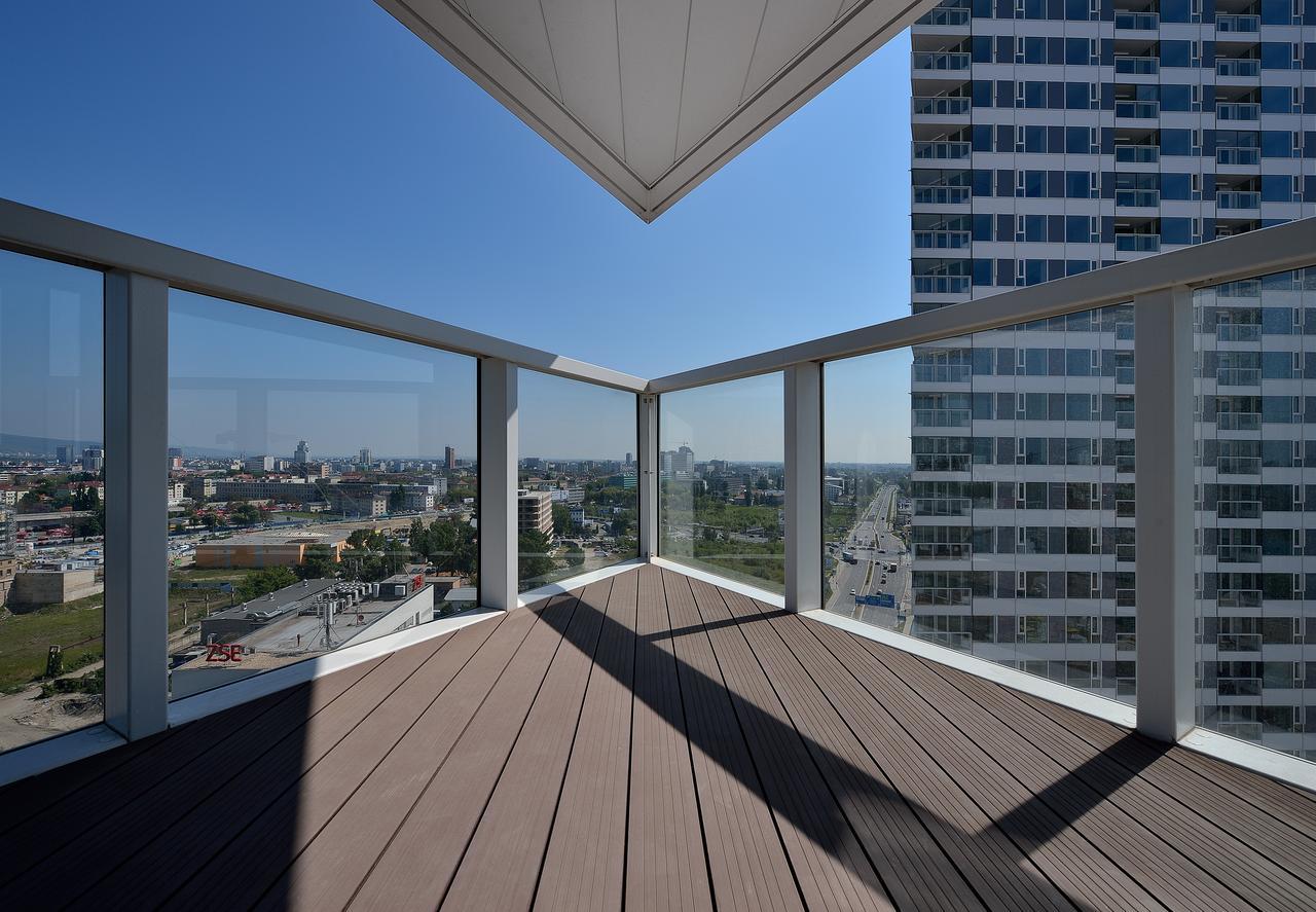 Twin City Rooftop By Ambiente Bratislava Exterior foto